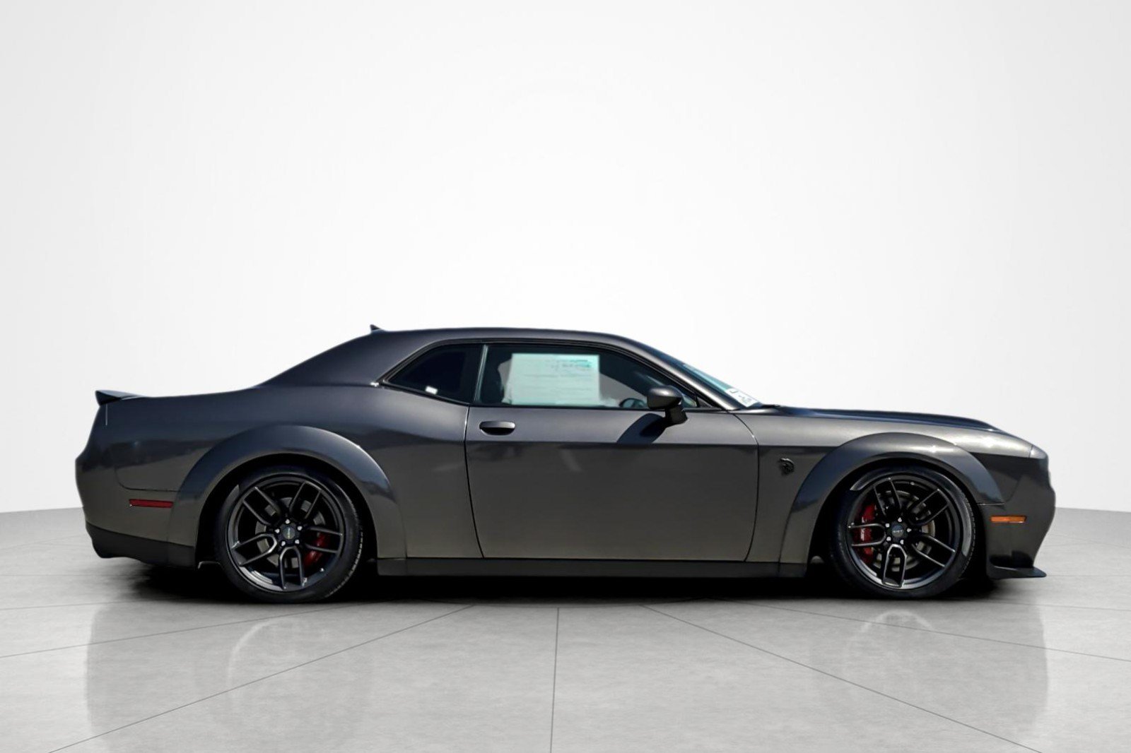 Used 2023 Dodge Challenger SRT Hellcat RWD image 6