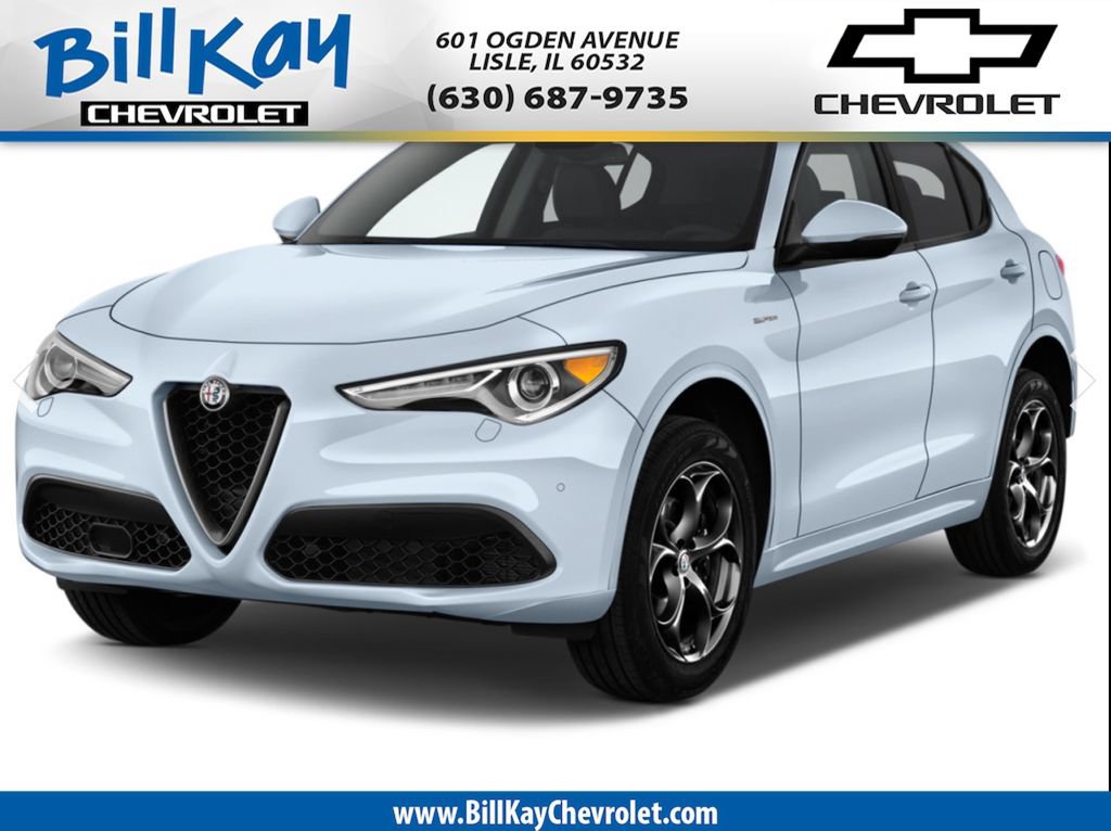 Used 2023 Alfa Romeo Stelvio Estrema AWD/4WD image 1