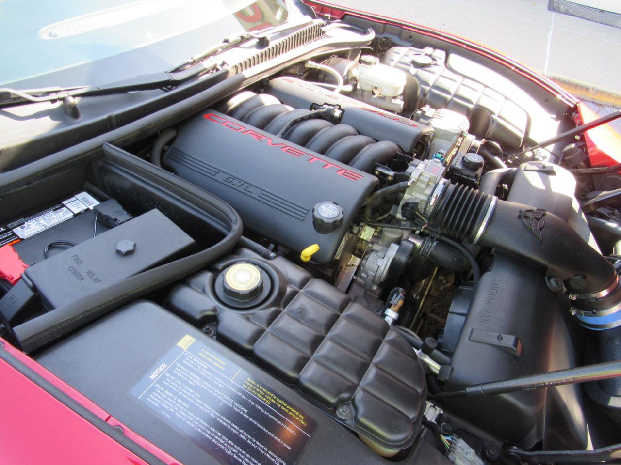 Used 2004 Chevrolet Corvette Convertible w/ Preferred Equipment Group RWD image 40