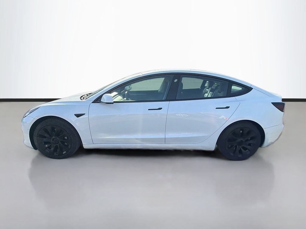 Used 2022 Tesla Model 3 Standard Range RWD image 4