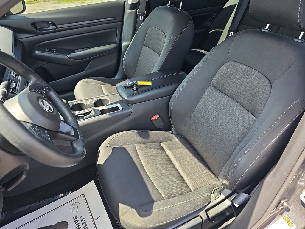 Used 2024 Nissan Altima 2.5 S image 19