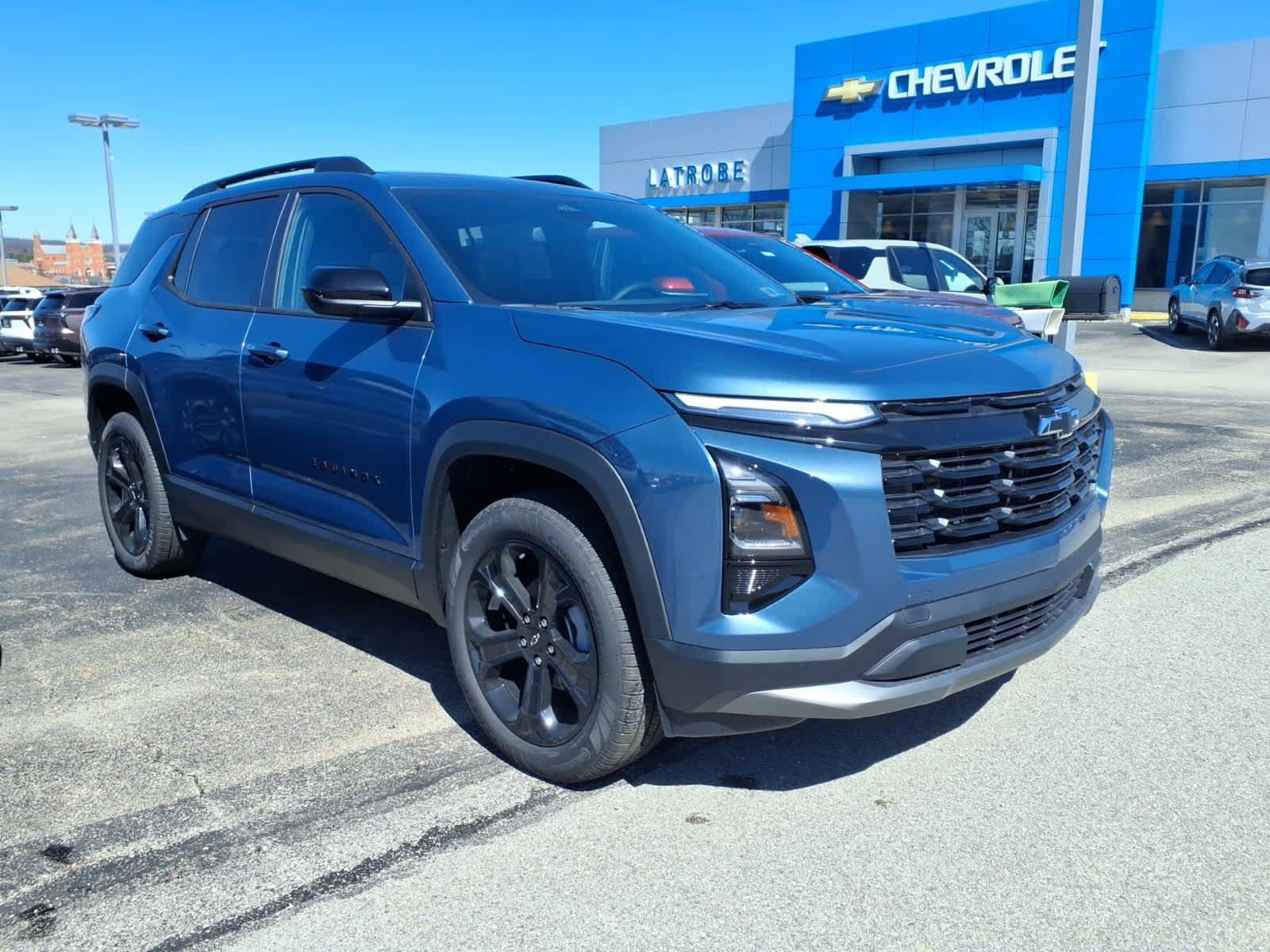 New 2026 Chevrolet Equinox LT w/ Convenience Package II AWD/4WD image 3