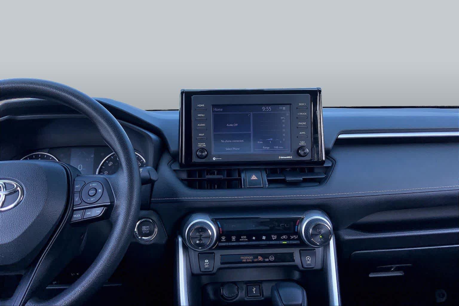 Used 2022 Toyota RAV4 XLE AWD/4WD image 7