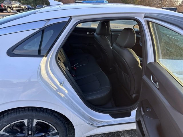 Used 2024 Kia K5 GT-Line w/ GT-Line Premium Package image 9