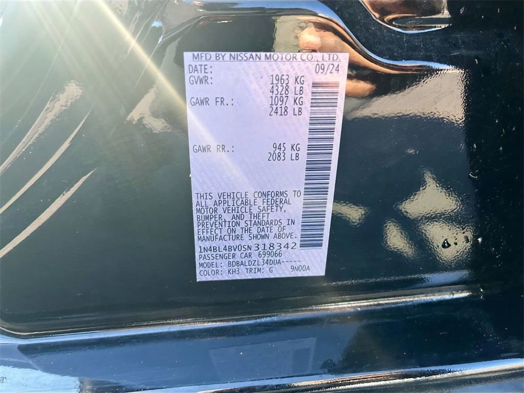 Used 2025 Nissan Altima 2.5 S FWD image 31