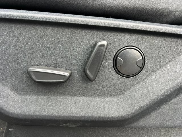 New 2026 Ford F550 4x4 Crew Cab image 10