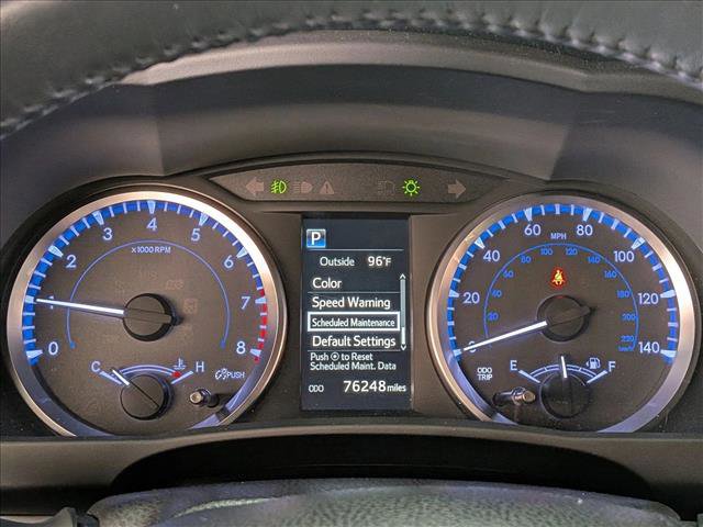 Used 2018 Toyota Highlander Plus AWD/4WD image 15