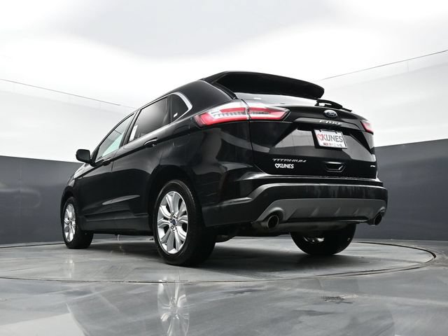 Used 2022 Ford Edge Titanium w/ Equipment Group 301A AWD/4WD image 44