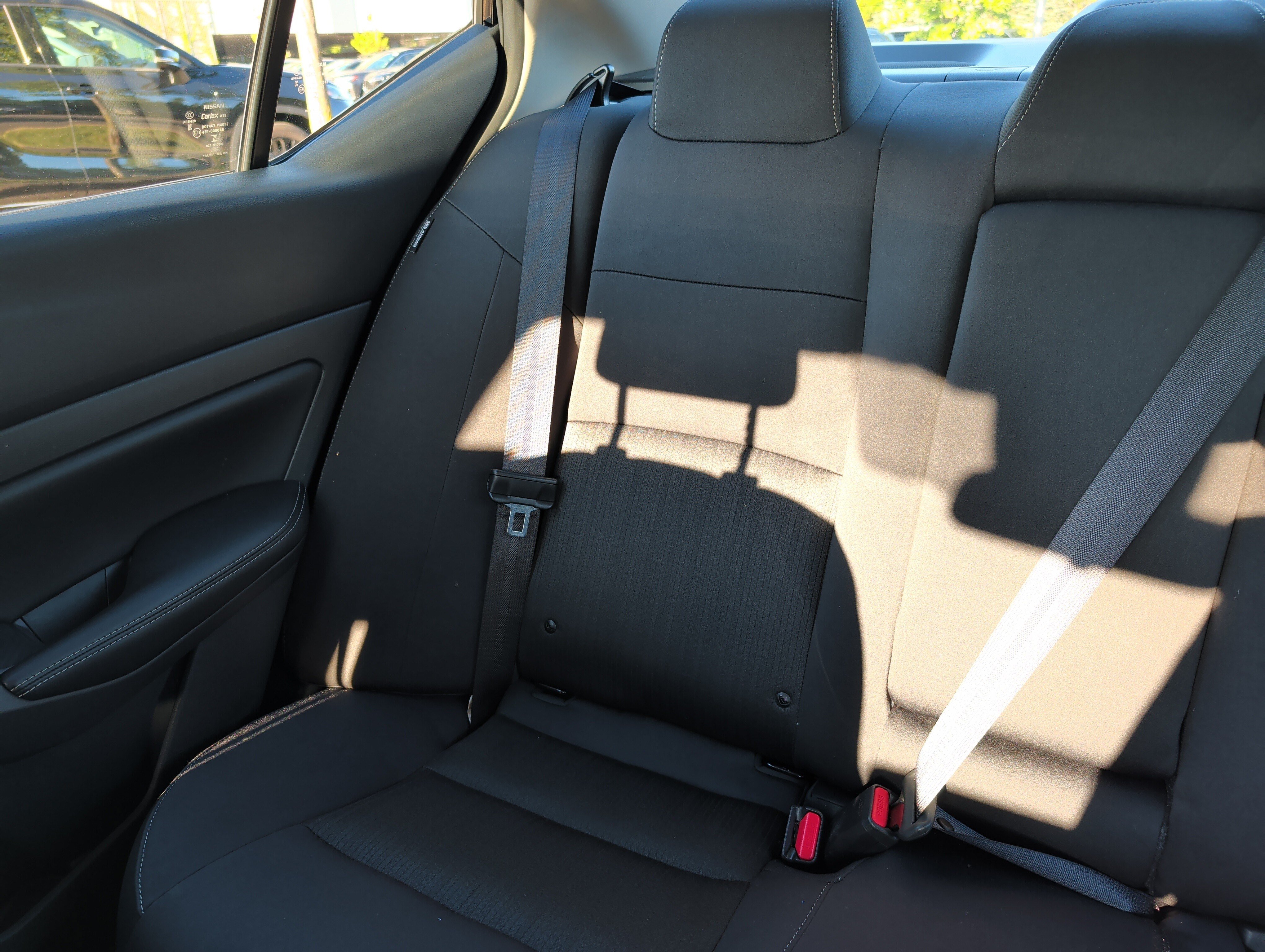 Used 2025 Nissan Altima 2.5 SV FWD image 12
