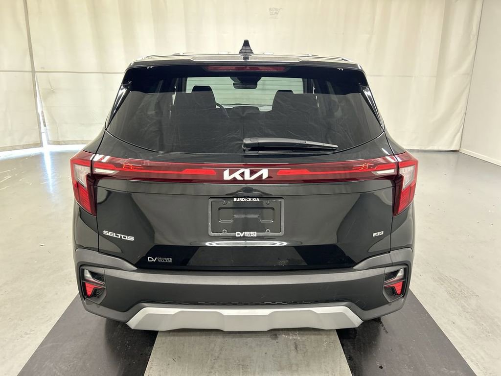 Certified 2024 Kia Seltos LX AWD/4WD image 20