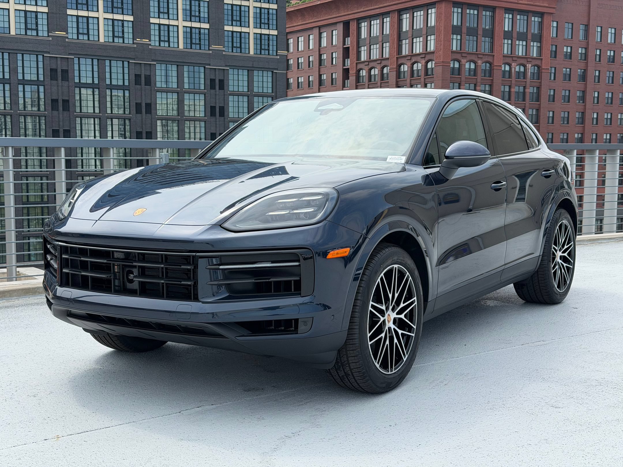 New 2026 Porsche Cayenne Coupe AWD/4WD image 1