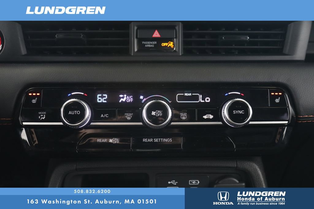 Used 2023 Honda Pilot Sport image 26