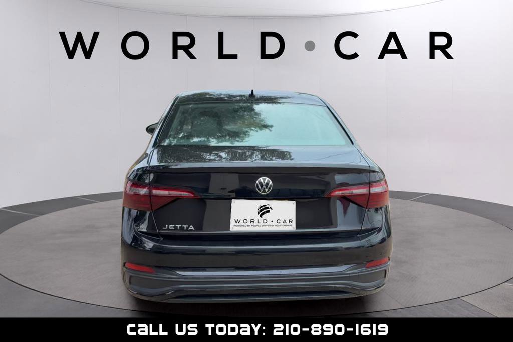 Used 2024 Volkswagen Jetta S image 7