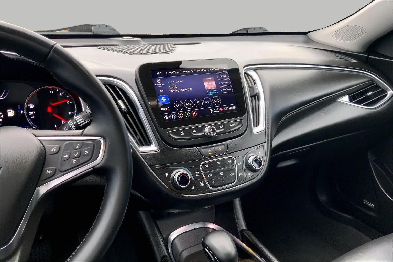 Used 2024 Chevrolet Malibu LT FWD image 7