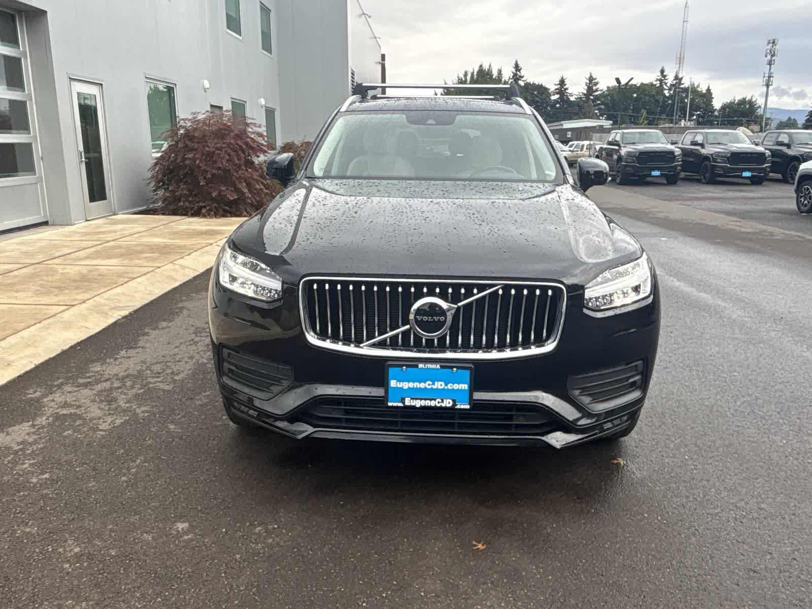 Used 2020 Volvo XC90 T6 Momentum AWD/4WD image 8