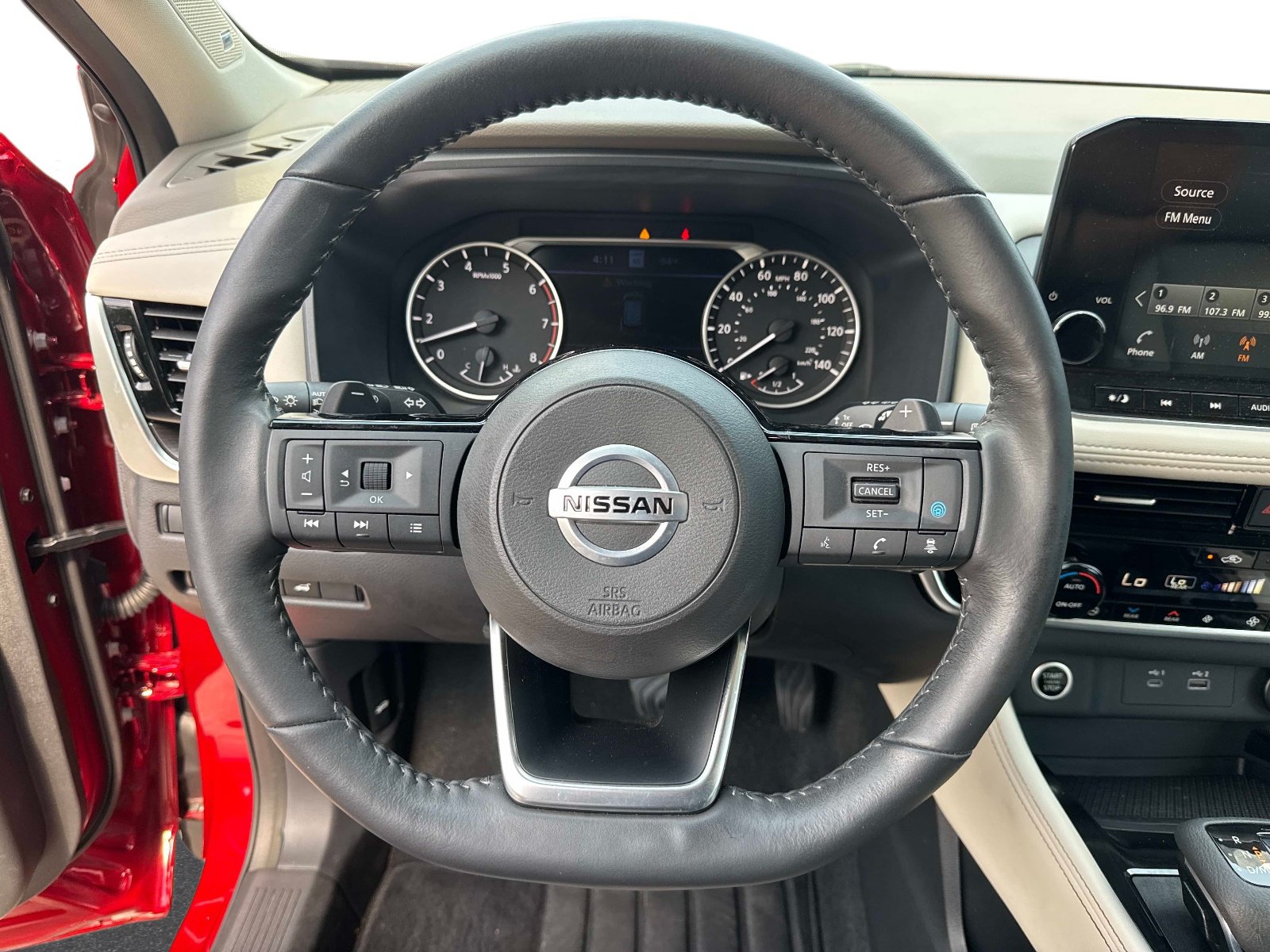 Used 2021 Nissan Rogue SL w/ Premium Package FWD image 29