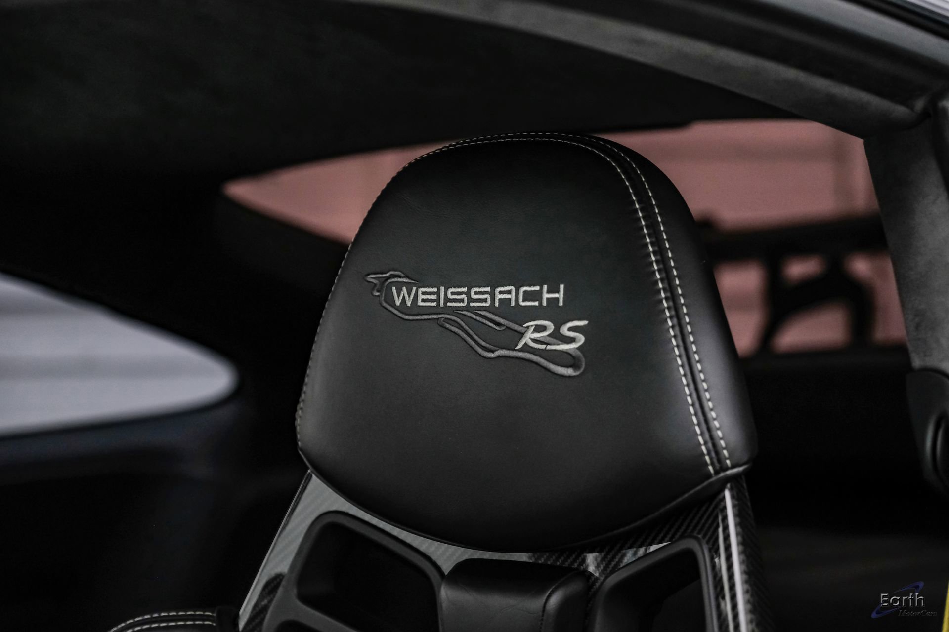 Used 2018 Porsche 911 GT2 RS w/ Weissach Package RWD image 53