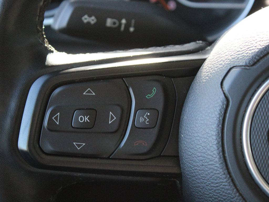 Certified 2021 Jeep Gladiator Willys image 21