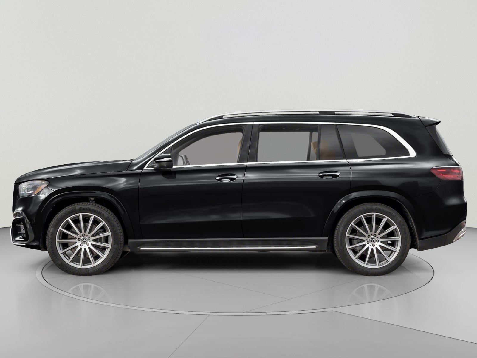 Used 2024 Mercedes-Benz GLS 580 4MATIC image 3
