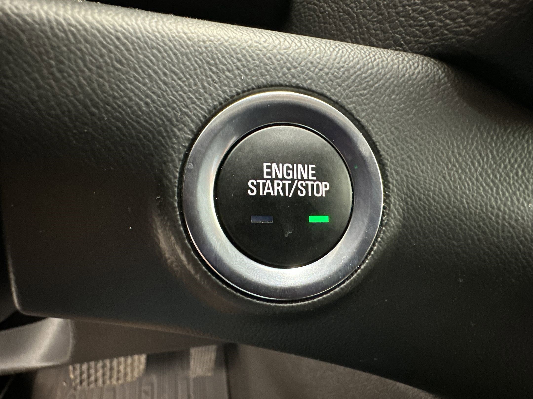 Certified 2022 GMC Terrain Denali w/ Denali Premium Package AWD/4WD image 25