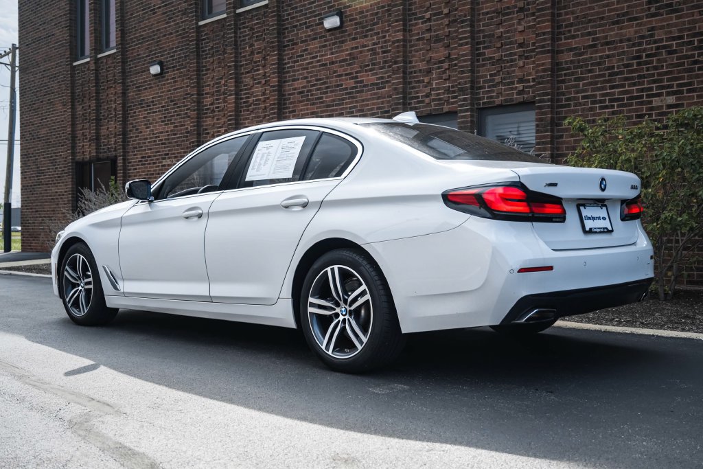 Used 2023 BMW 530i xDrive w/ Premium Package AWD/4WD image 4