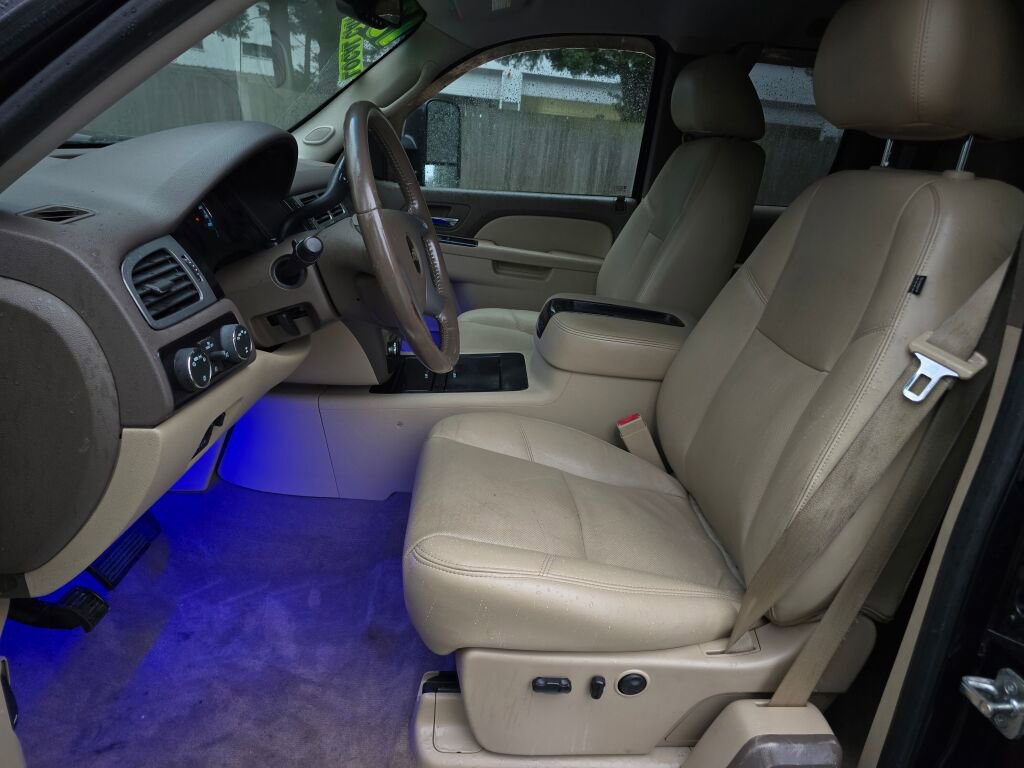 Used 2013 Chevrolet Silverado 1500 LTZ w/ Max Trailering Pack image 28