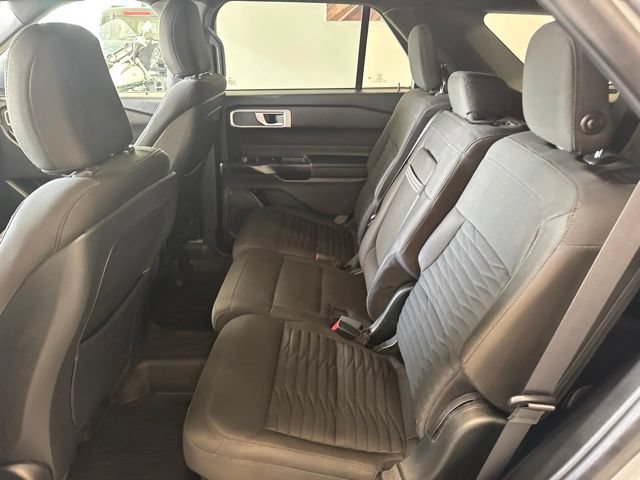 Used 2020 Ford Explorer XLT w/ Comfort Package AWD/4WD image 7