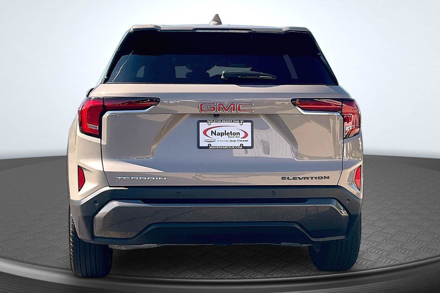 Used 2026 GMC Terrain Elevation FWD image 4