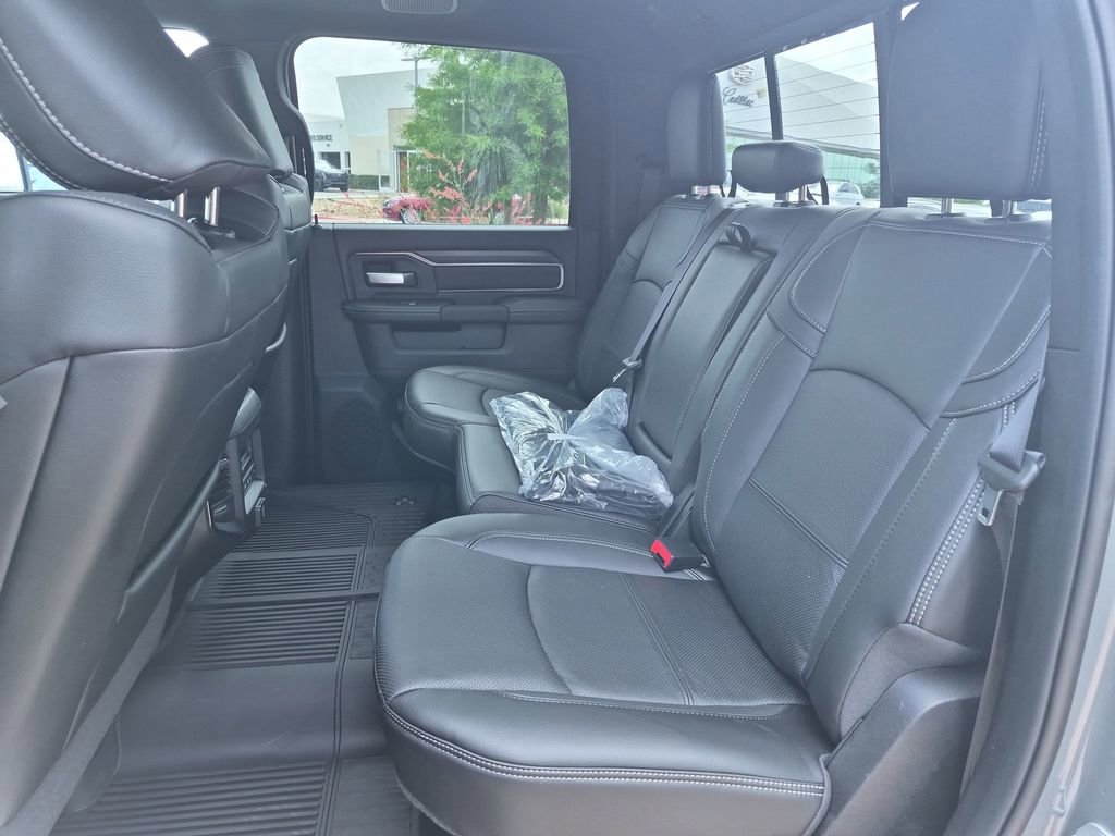 New 2026 RAM 2500 Rebel AWD/4WD image 32