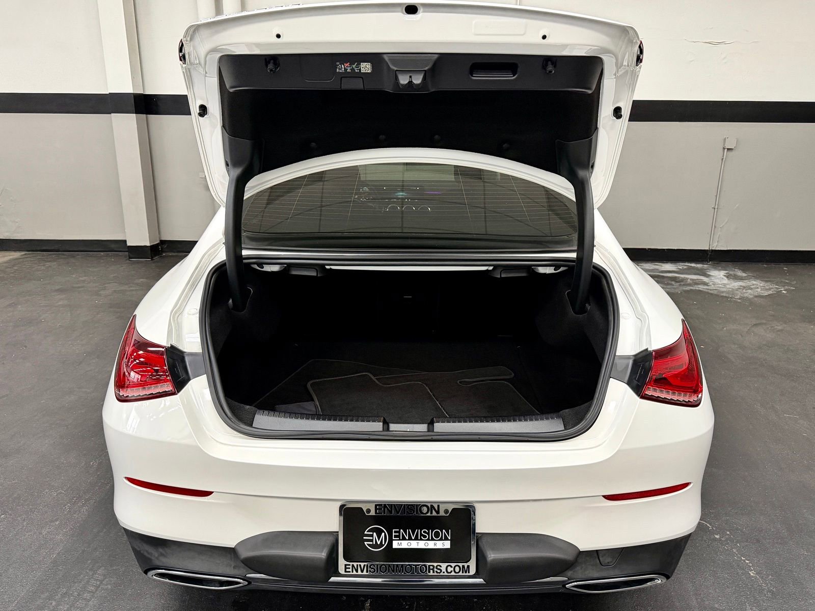 Used 2023 Mercedes-Benz CLA 250 image 15