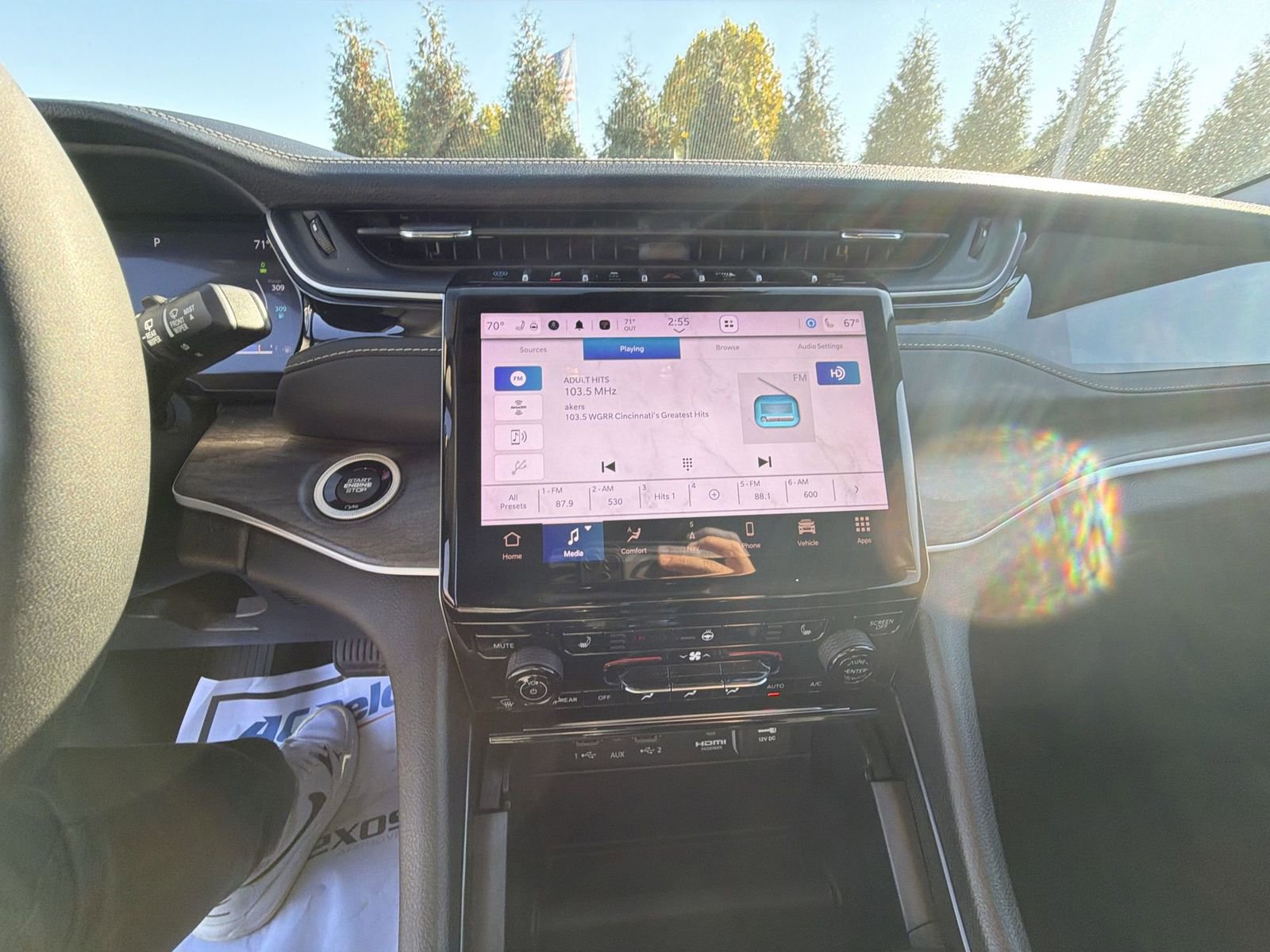 Used 2024 Jeep Grand Cherokee Limited 4xe image 11