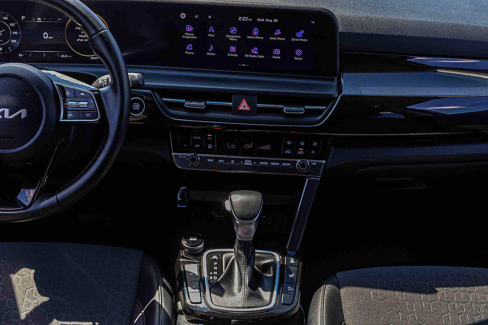 Certified 2024 Kia Seltos X-Line AWD/4WD image 11