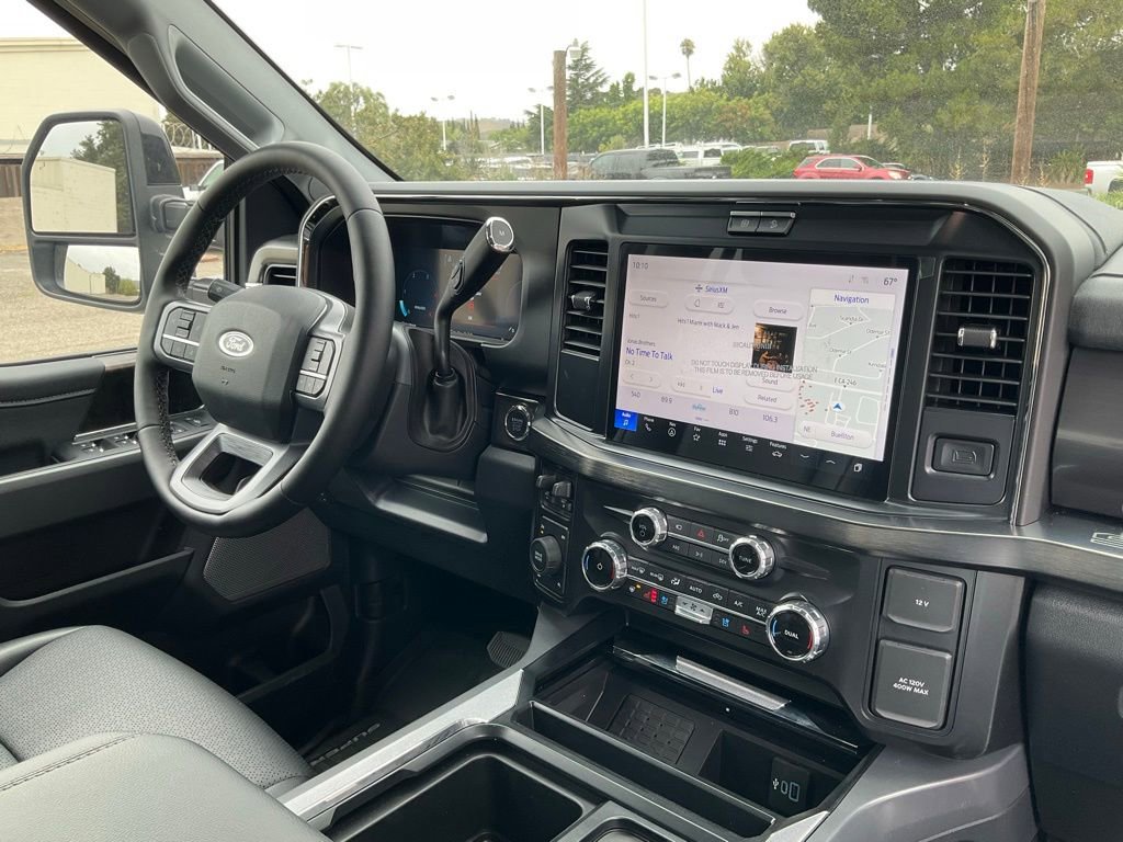 Certified 2025 Ford F350 Lariat w/ Black Appearance Package image 82