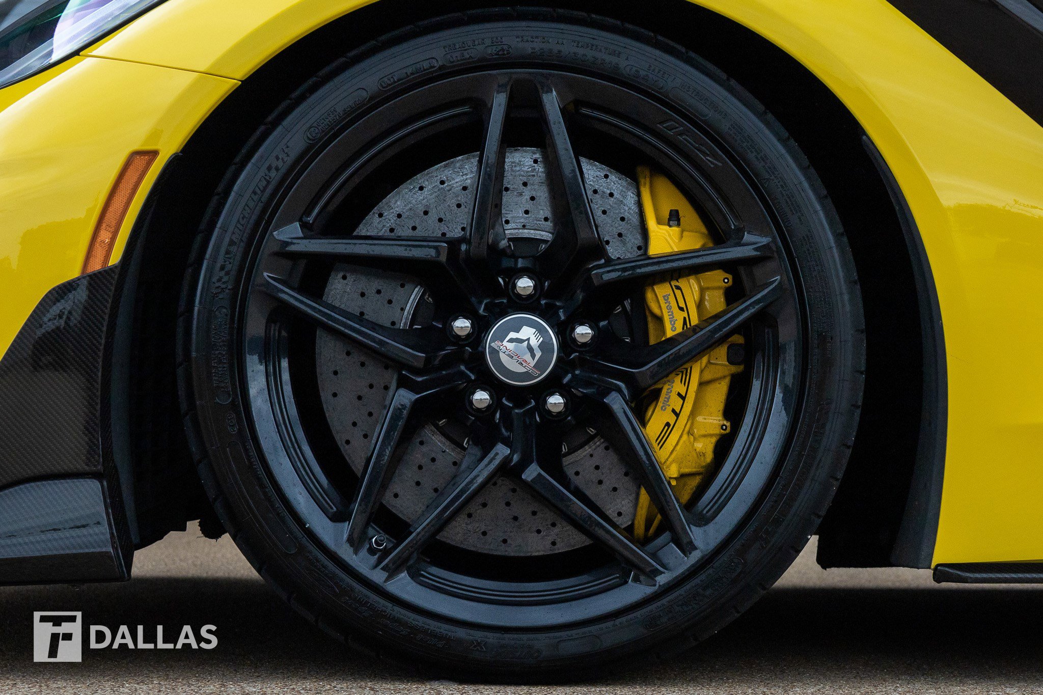 Used 2019 Chevrolet Corvette ZR1 RWD image 9