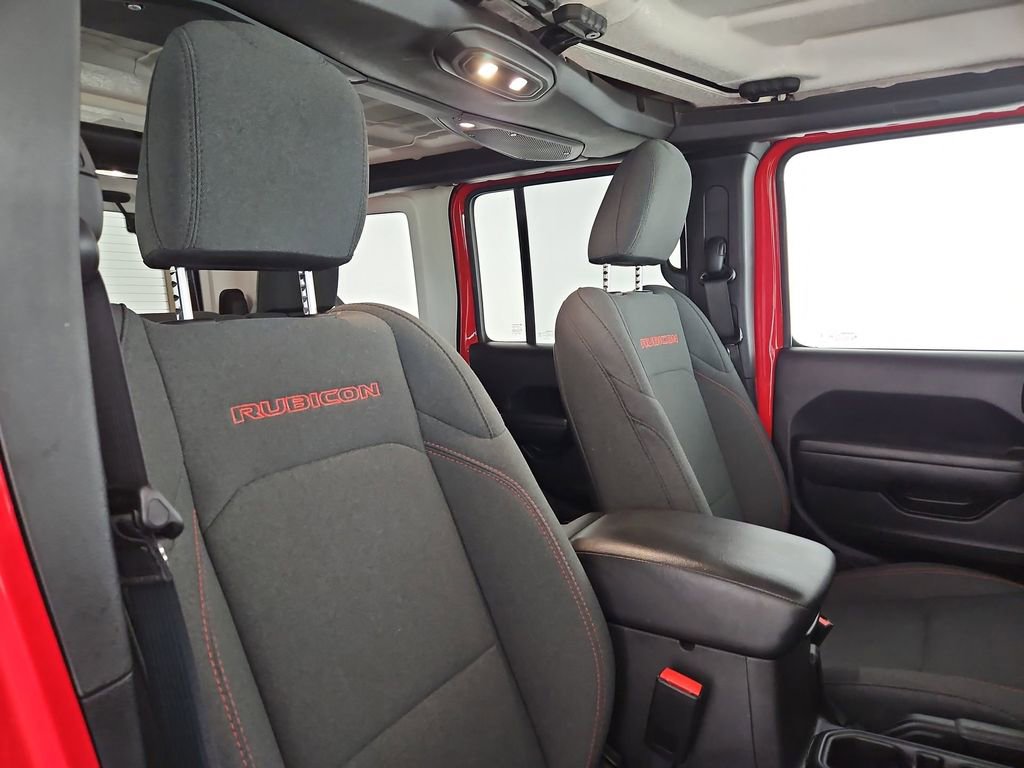 Used 2025 Jeep Wrangler Unlimited Rubicon image 32