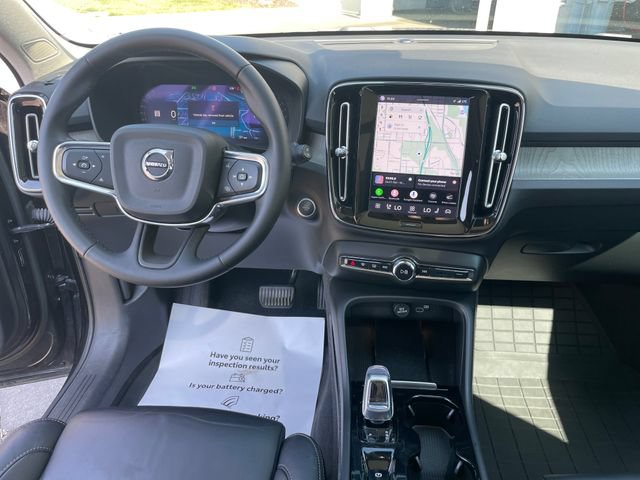 Used 2023 Volvo XC40 B5 Plus w/ Protection Package Premier AWD/4WD image 15