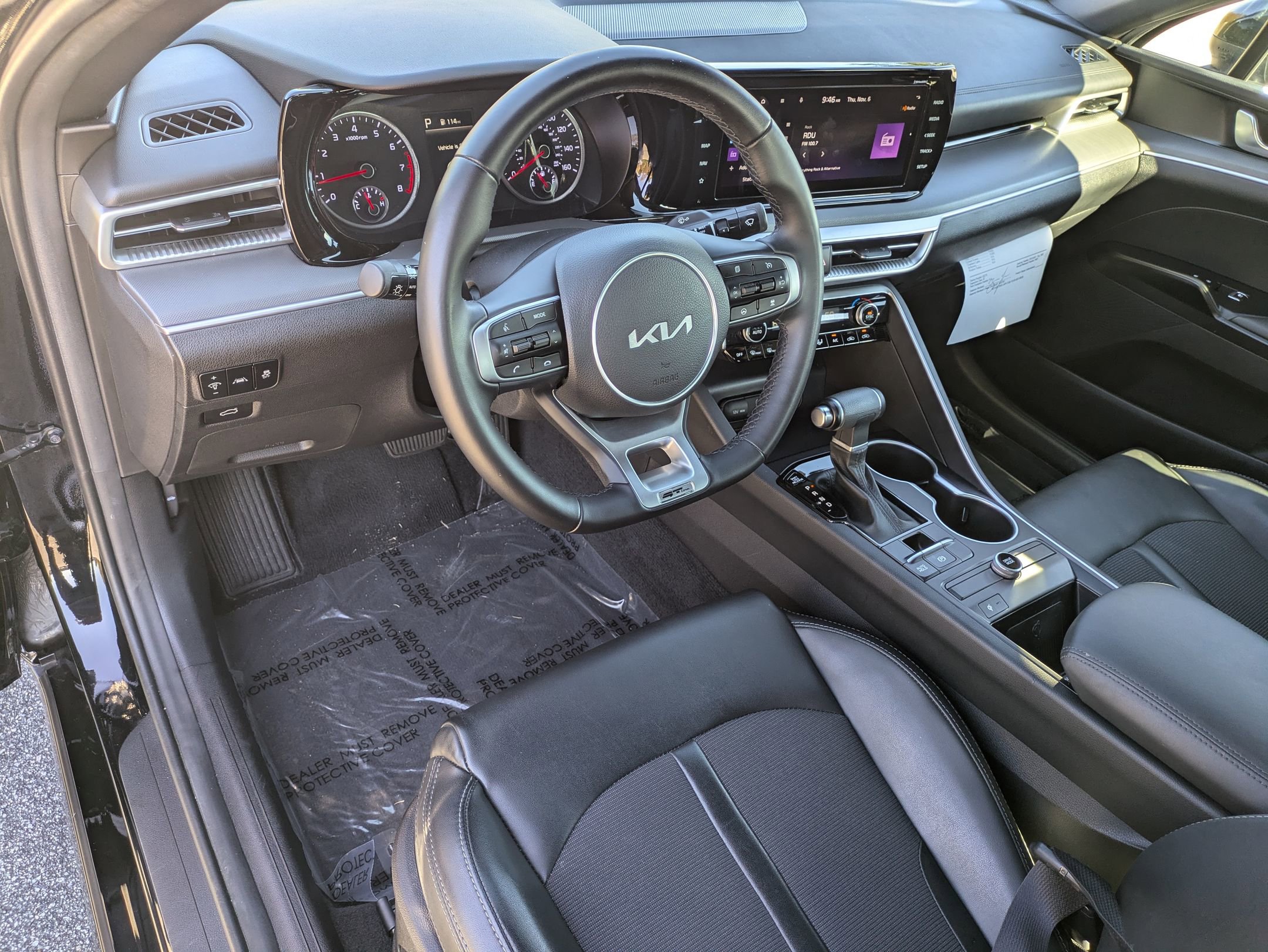 Used 2023 Kia K5 GT-Line w/ GT-Line Premium Package image 9