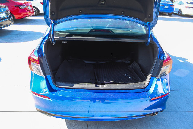 Used 2023 Honda Civic Sport image 36