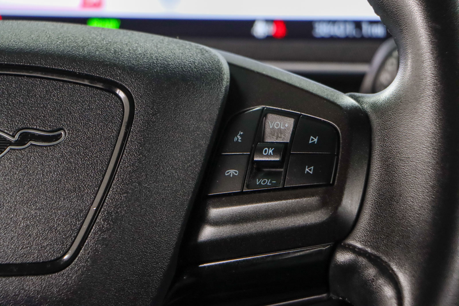 Used 2022 Ford Mustang Mach-E Select image 14