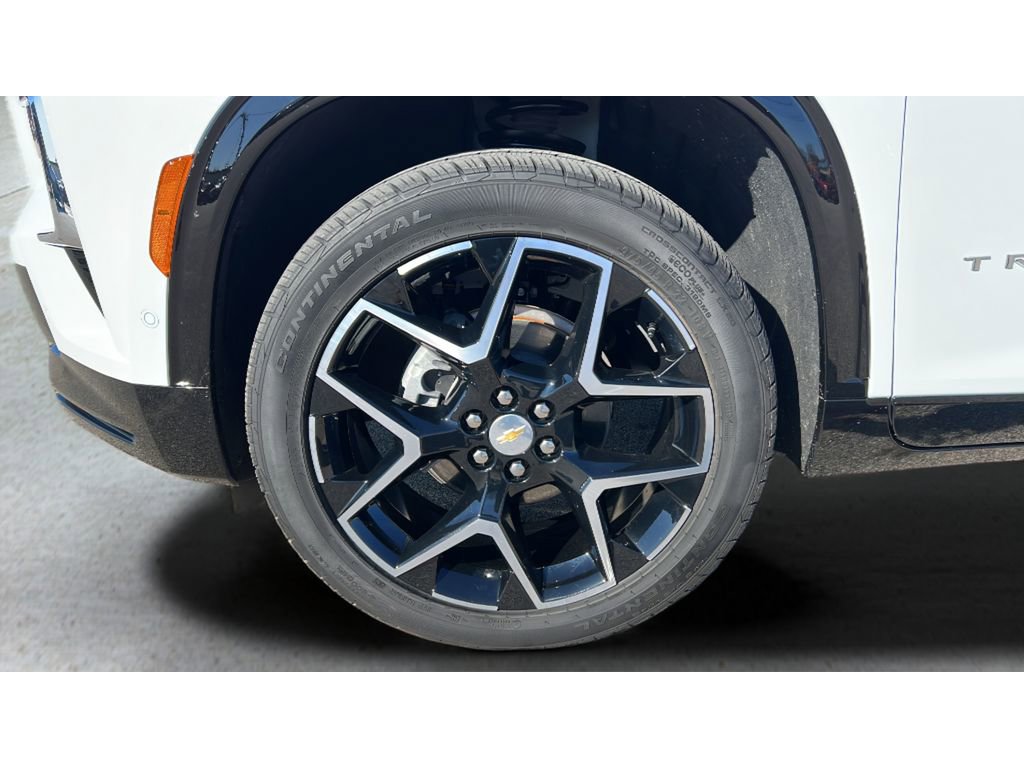 Certified 2026 Chevrolet Traverse High Country w/ LPO, Floor Liner Package image 36