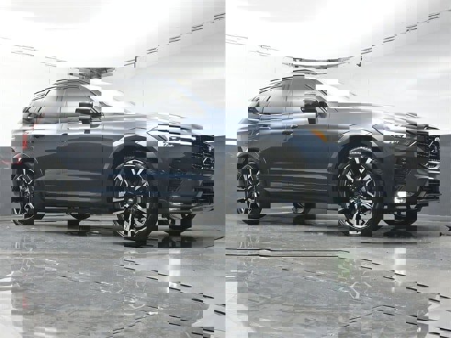 Certified 2023 Volvo XC60 B5 Ultimate image 41