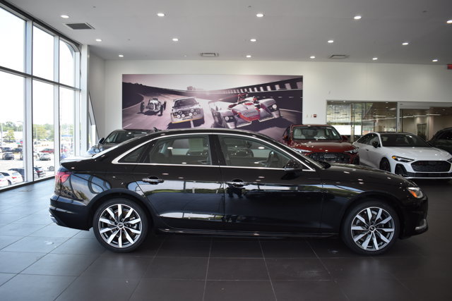 Used 2022 Audi A4 2.0T Premium Plus AWD/4WD image 8