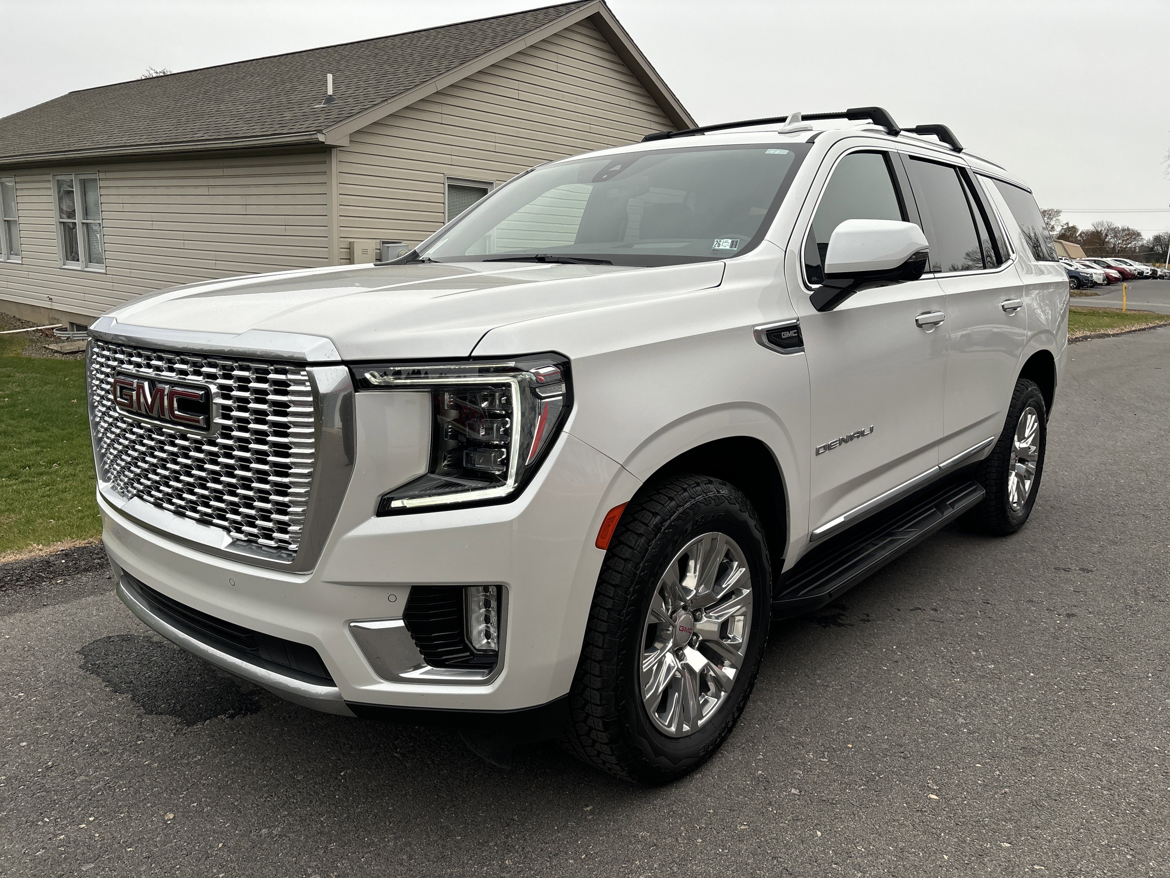 Used 2022 GMC Yukon Denali w/ Max Trailering Package image 8