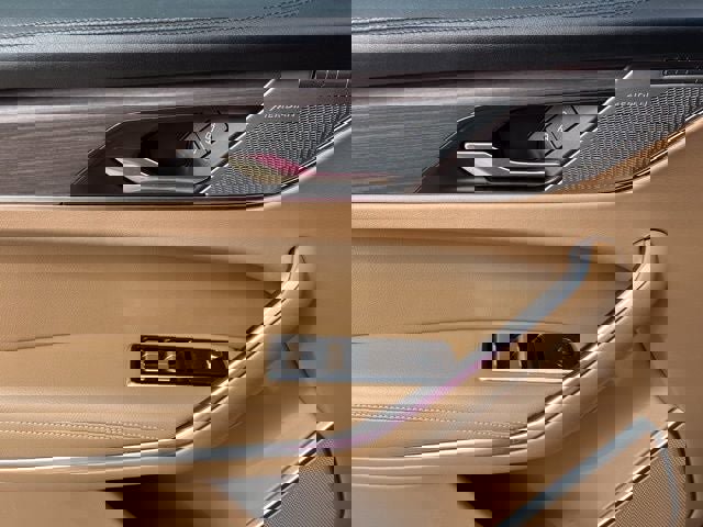 Used 2021 Jaguar F-PACE S image 40