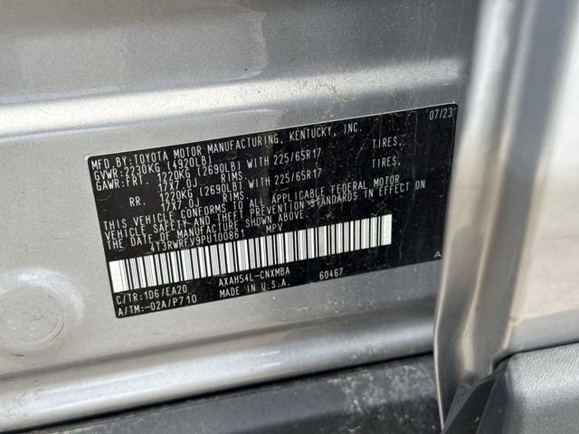 Used 2023 Toyota RAV4 XLE image 34