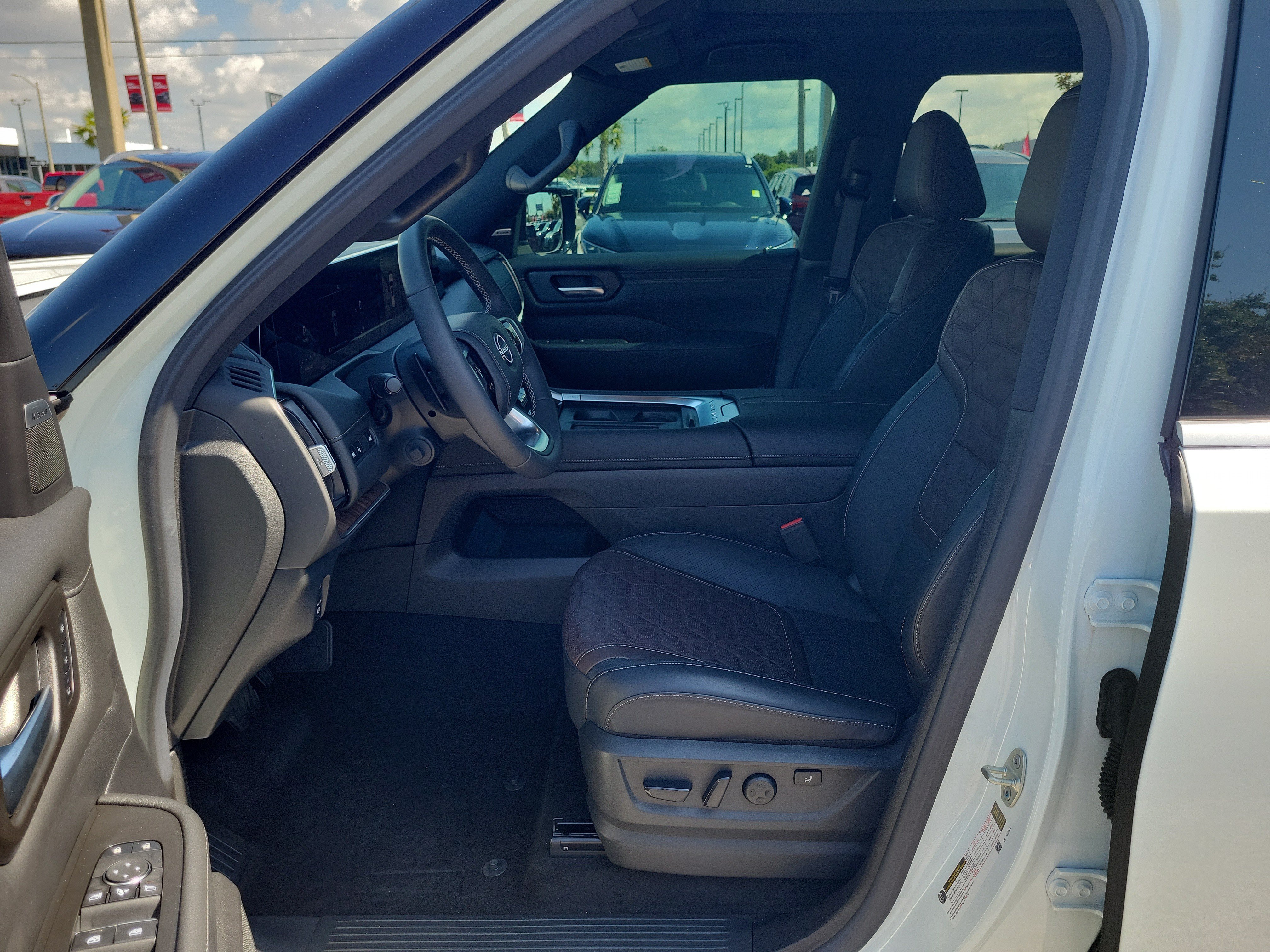 Certified 2025 Nissan Armada Platinum Reserve RWD image 13