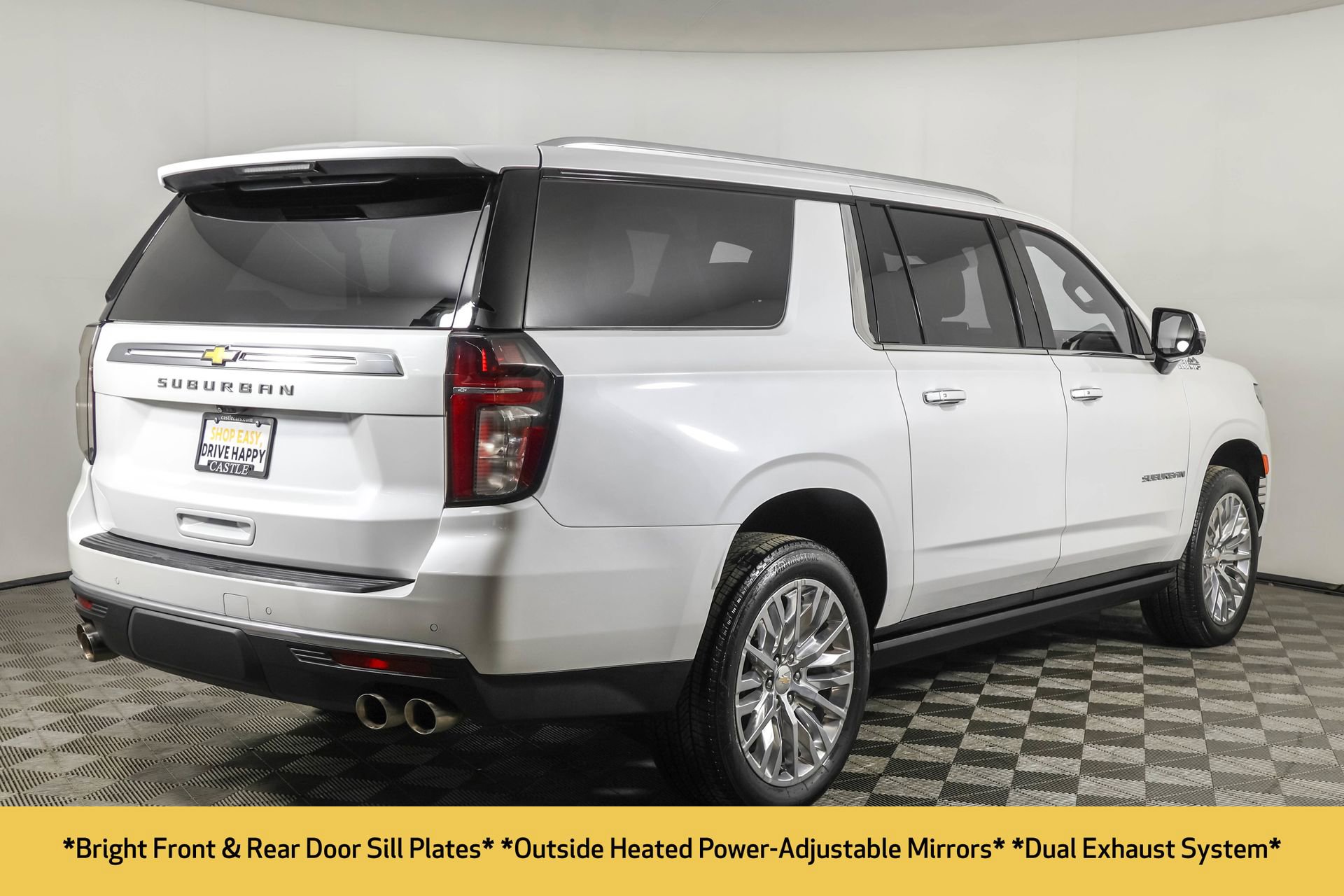 Used 2024 Chevrolet Suburban High Country image 21