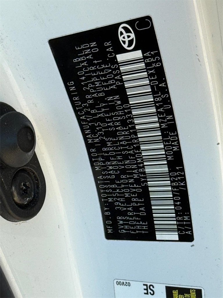 Used 2024 Toyota Corolla LE image 31