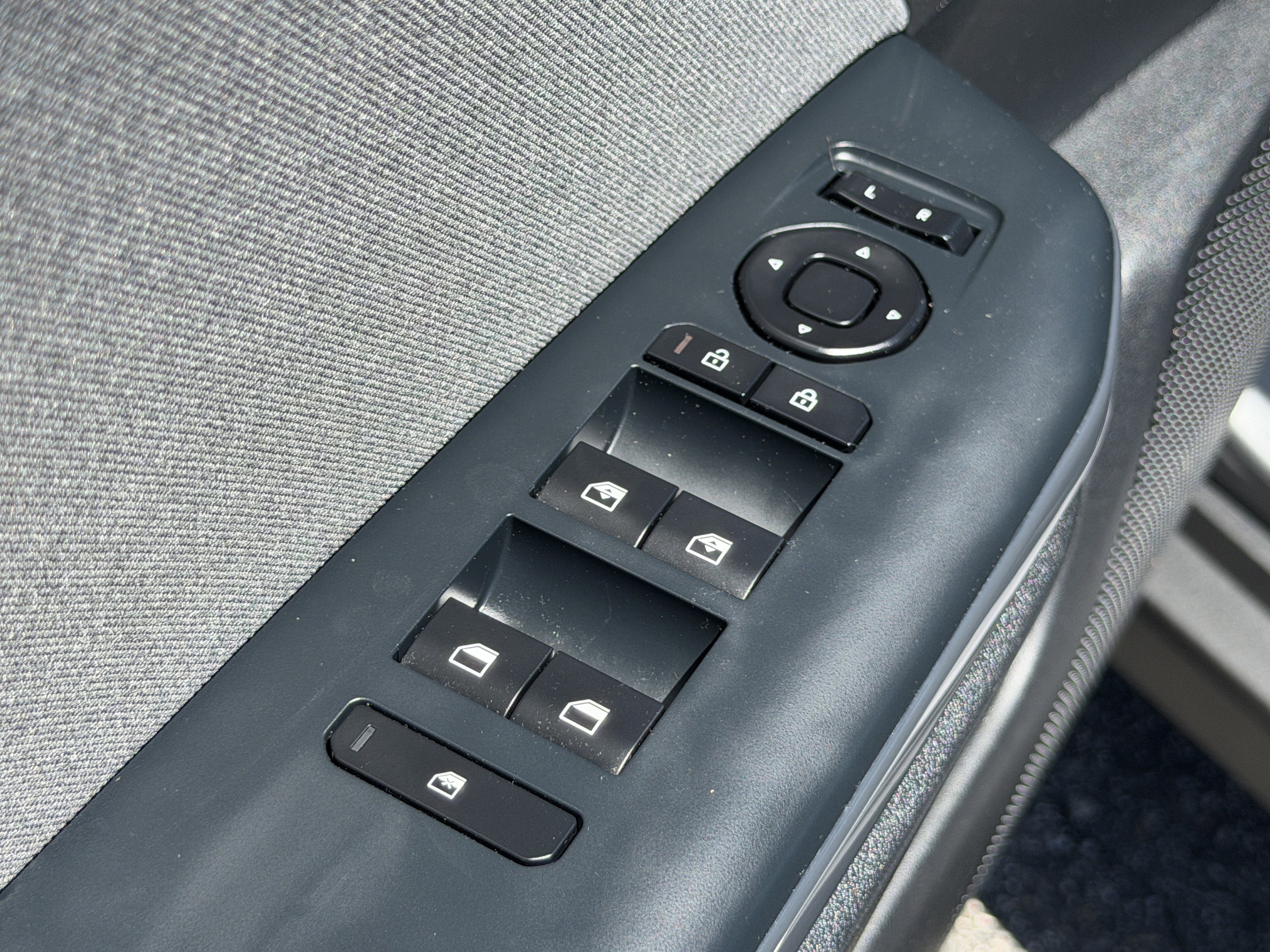 Certified 2025 Kia K4 EX image 14