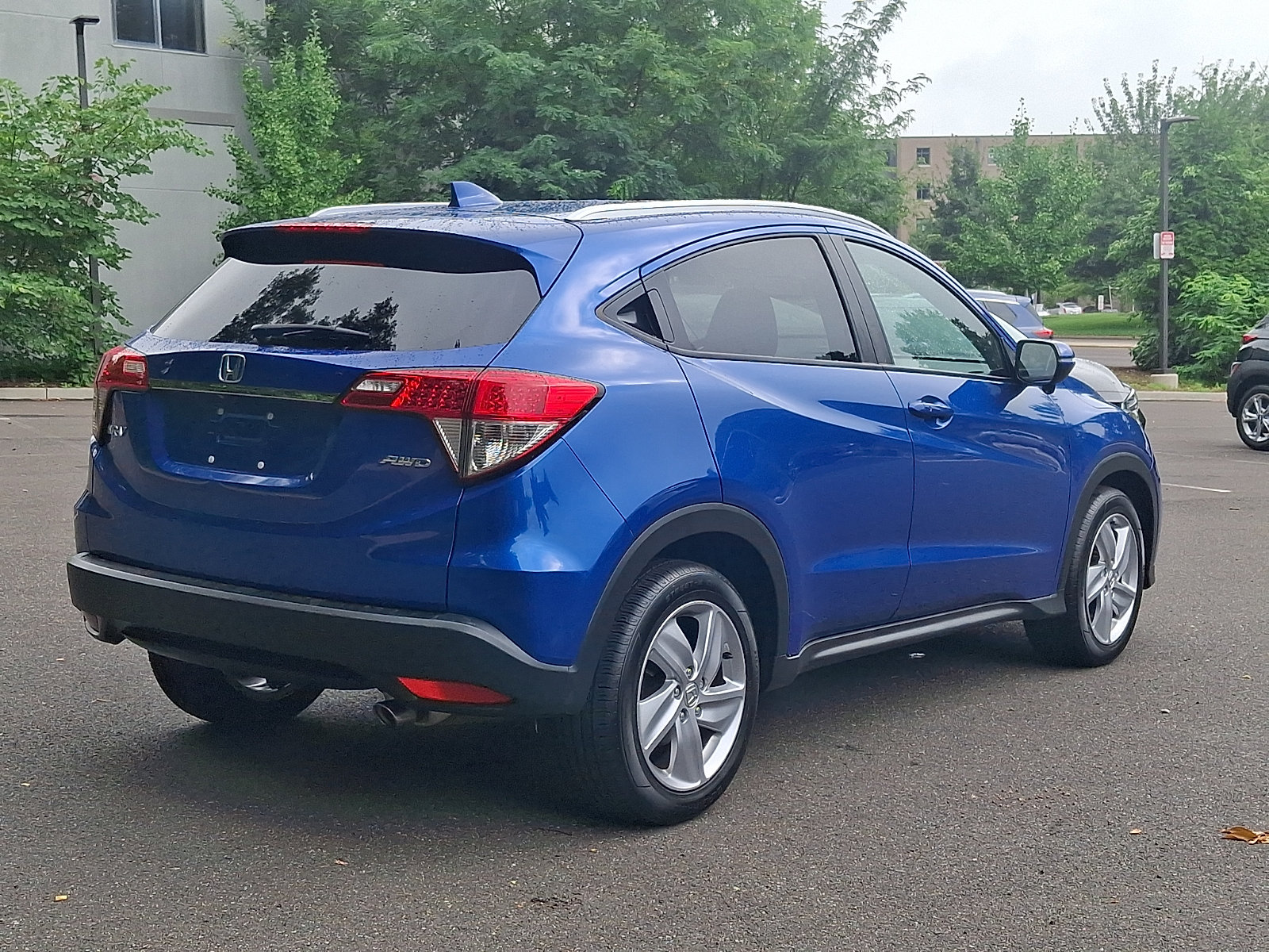 Used 2020 Honda HR-V EX-L image 6